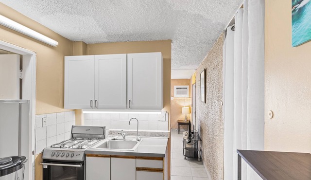 Caribbean View 1 Bedroom Condo by RedAwning