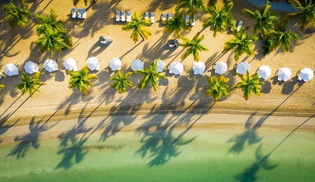 Carlisle Bay