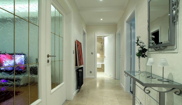 Carlotta -62 Executive Apartment, 2 Bedrooms, Terrace