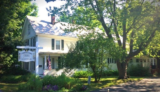 Carriage Barn Inn
