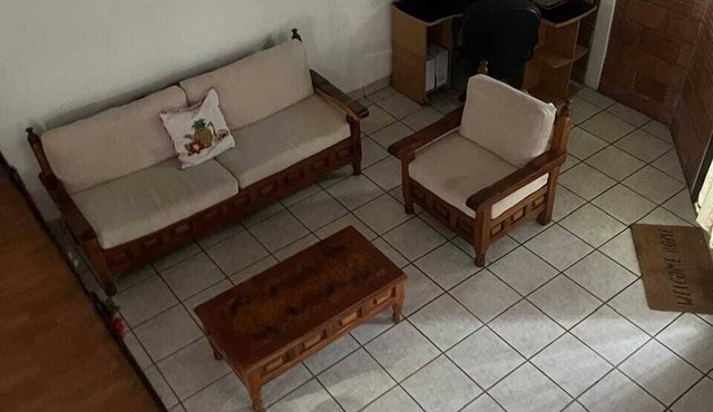 Casa 2BR con entrepiso y AC in Zona Centro