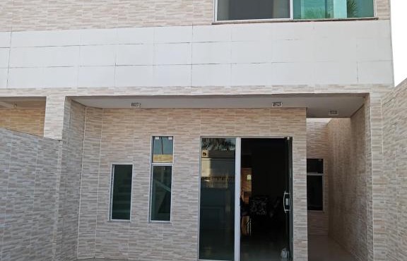 Casa A de veraneio com estacionamento fechado