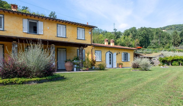 Casa Al Barba With Pool on Lucca Hills