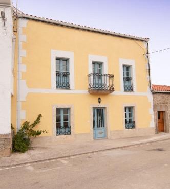 Casa Amarilla Arribes