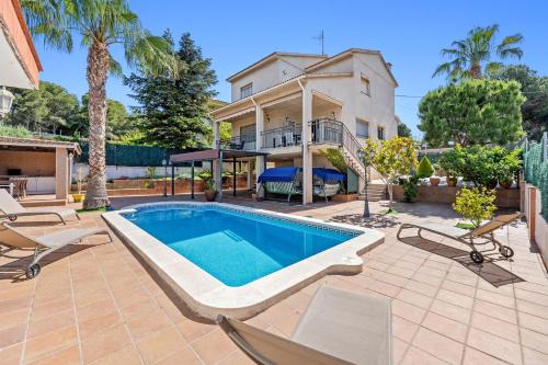Casa Anglada