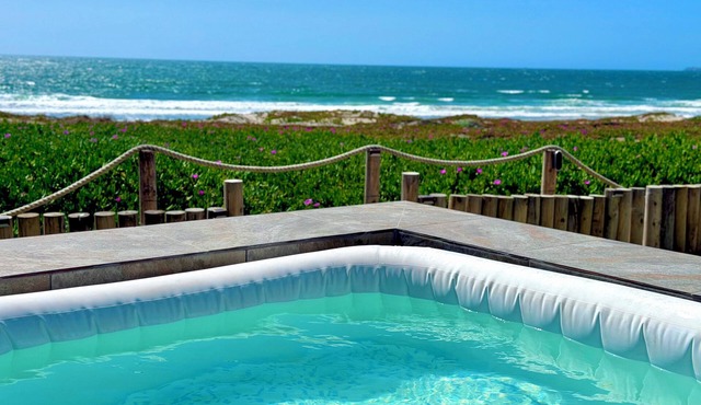 Casa Azul - beachfront jacuzzi & sunsets