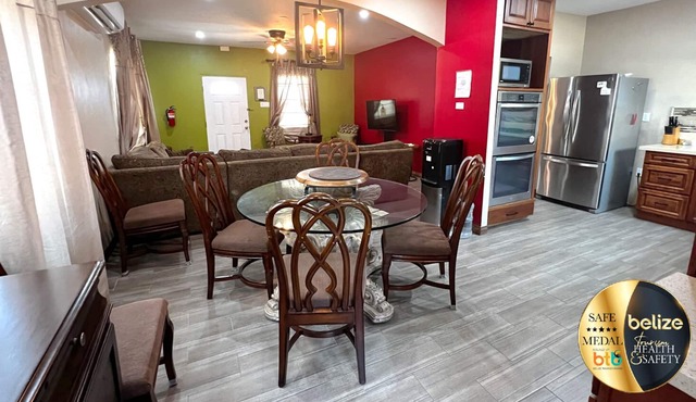Casa Belize - Charming Modern 3 Bedroom House
