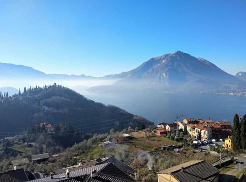 Casa Blu: refurbished, amazing view - Lake Como