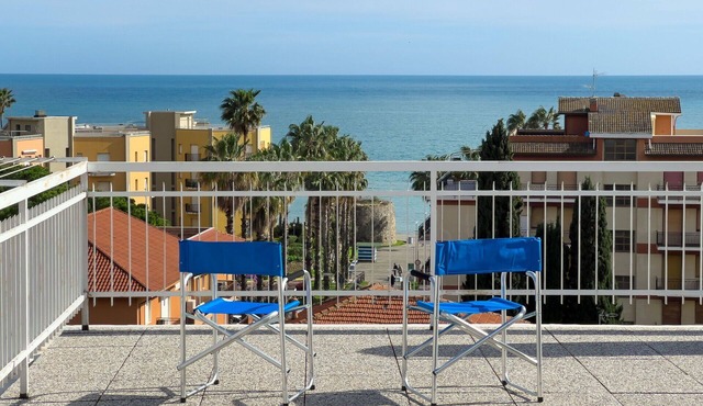 Casa Carlotta - Little studio apartment, 2 people, private parking, 200 m from beach