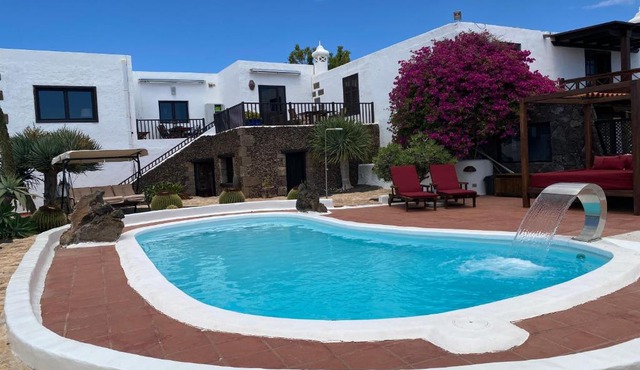 Casa Camelio