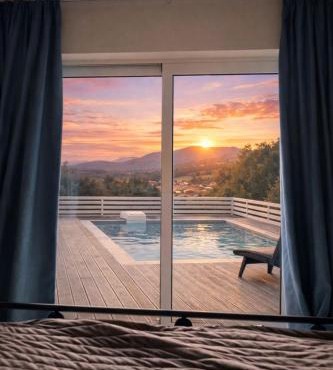 Casa Campanario Villa - Charming Nature Villa with Pool in a Picturesque Village By Villa Mana Gers