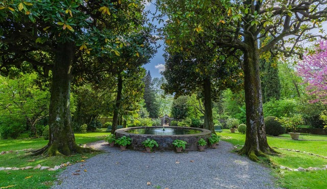 Casa Cassettari, a Villa Apartment with Garden