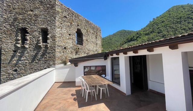 Casa Castello Sleeps 5 Isolabona Italy Sun Terrace Free WIFI