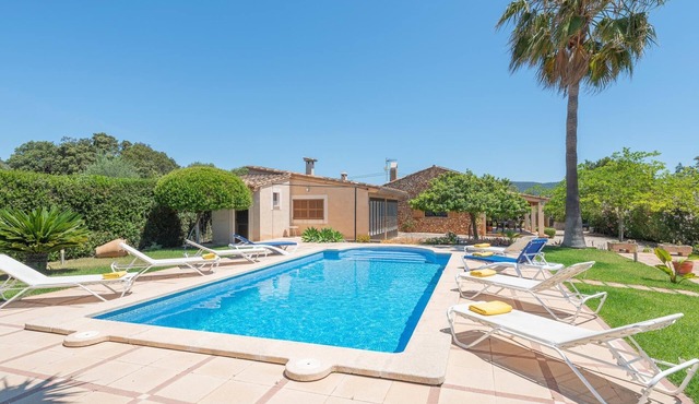 Casa Cati: Charming villa with private pool in Son Servera