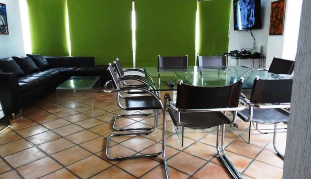 CASA CENTRO DE REÑACA, 5 HABITACIONES, terraza vista al mar
