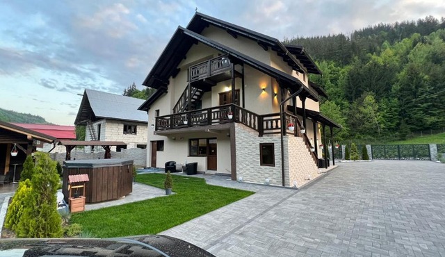 Casa Cernat