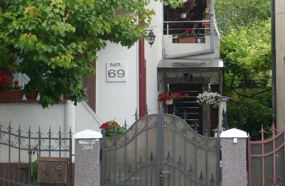 CASA CHIVA
