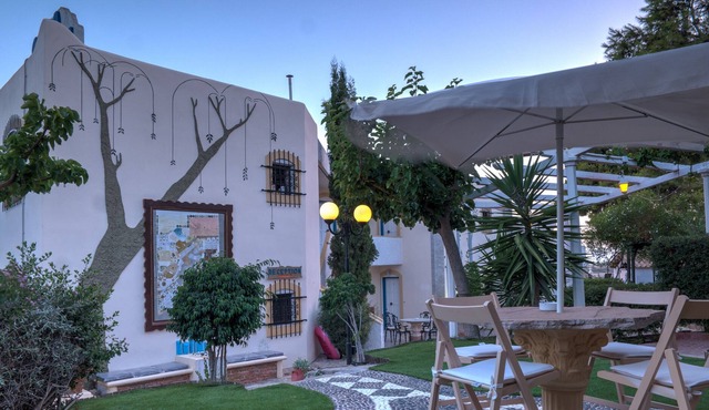 Casa Cicale Apartments & Studios