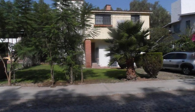 Casa Club de Golf Tequisquiapan con alberca climatizada