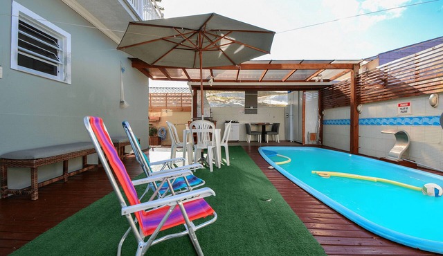 Casa com Piscina no Ribeirão da Ilha - SDI013