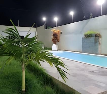Casa com piscina Privativa na Massagueira