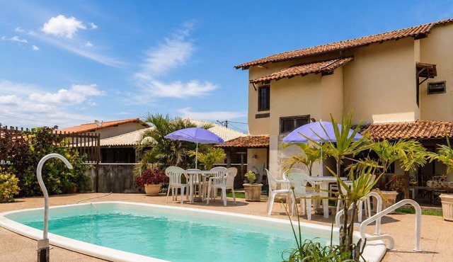 Casa com Piscina e Acesso a Praia em Cabo Frio