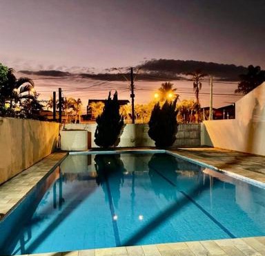 Casa com piscina e churrasqueira Itanhaém