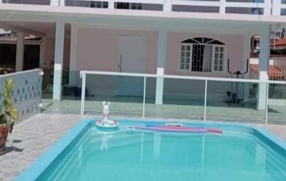 Casa com piscina Ingleses 0169