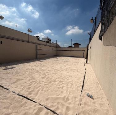 Casa com Quadra de Beach Tenis