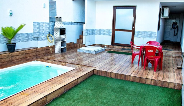 Casa com WiFi e Piscina perfeita em Camacari BA