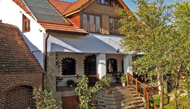 Casa Crina in Karpaten-Dorf in Siebenbürgen by Interhome