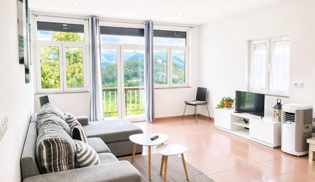 Casa de Casarelhos - T2 - Wifi - River and mountain views - Serra do Gerês