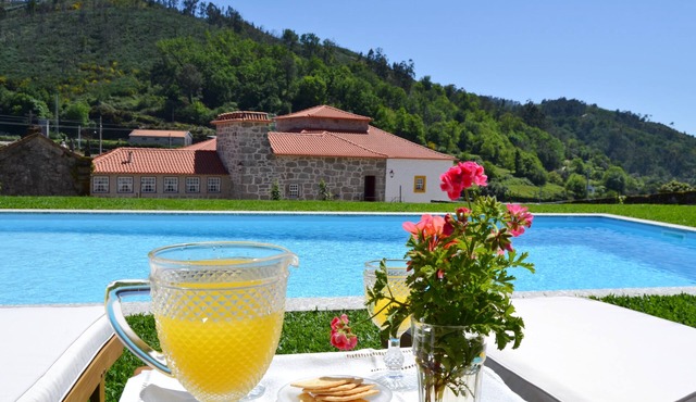 Casa da Portela de Sampriz