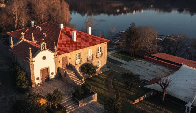 Casa da Ribeira