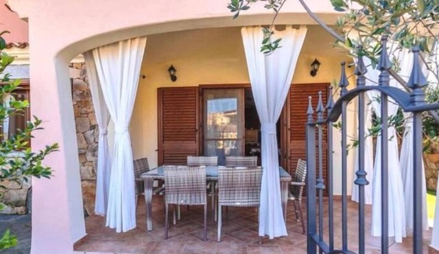 Casa Da Vinci with pool -10min from the beach