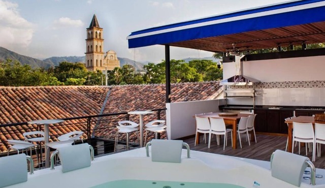 Casa de Balcones