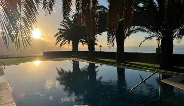 Casa de Campo en una Isla con Piscina Privada!
