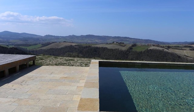 Casa delle Aque' estate with shared pool