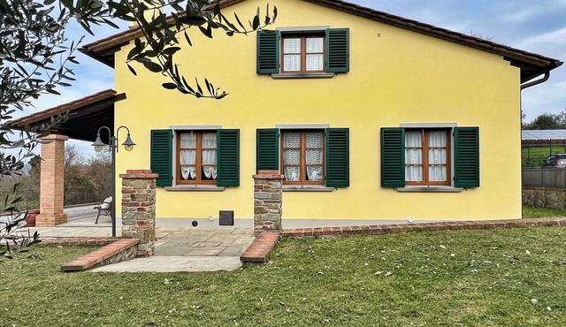 Casa Degli Ulivi - Three Bedroom Villa, Sleeps 6