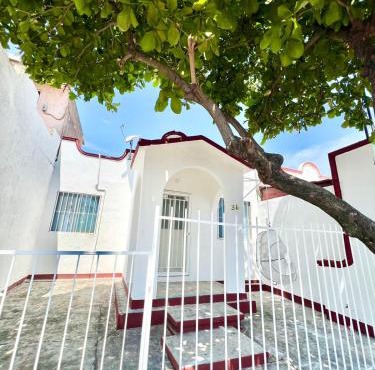 Casa del Almendro