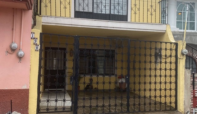 Casa del Sol Chapala centro one block from cristiania park, malecon and plaza