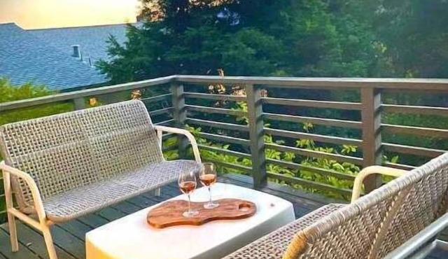 Casa Due Sorelle, Modern Getaway with a View