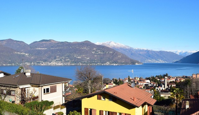 Casa Elena - Beautiful lake view - Cod. 0001