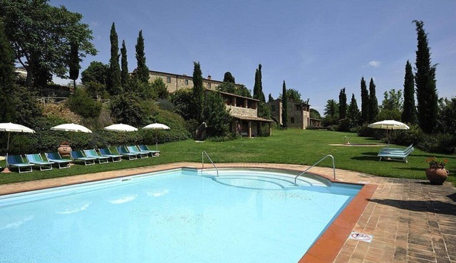 Casa Emide B: A graceful apartment in a history-rich eighteenth-century estate, with Free WI-FI.