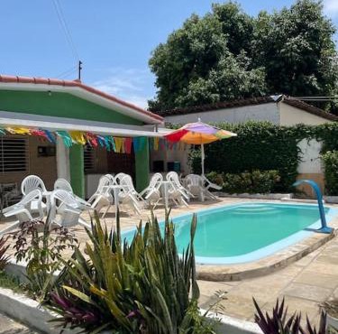 Casa ENORME e Com Piscina no pilar