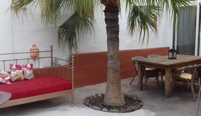 Casa Estie in picturesque Calera - a beautiful mountain view garden flat