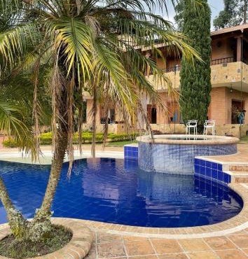 Casa finca sabaneta 20 personas