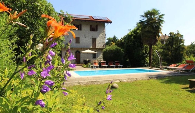 Casa Frey apt. 2 at Lake Orta with garden and swimming pool