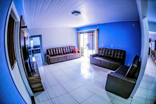 Casa grande com piscina área gourmet