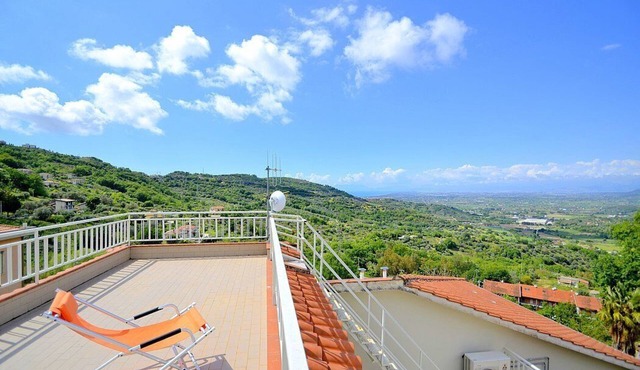 Casa Imma A: A welcoming apartment situated in a quiet location, a few minutes from the town center, with Free WI-FI.